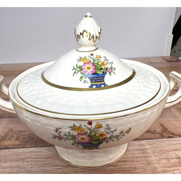 Vintage W H Grindley & Co England Carlton Shape Handled Sugar Bowl & Creamer - Picture 2 of 8